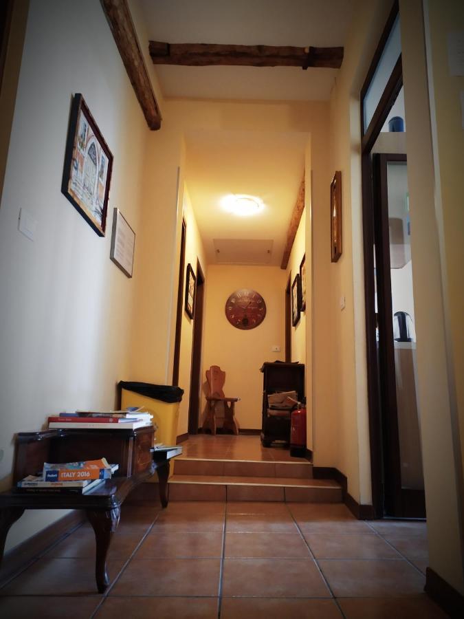 Ca Tron Apartment Next To Rialto Bridge เวนิส ภายนอก รูปภาพ