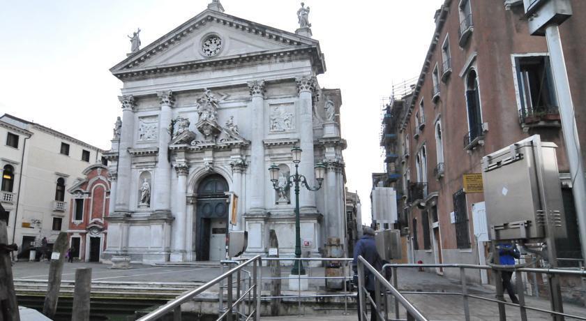 Ca Tron Apartment Next To Rialto Bridge เวนิส ภายนอก รูปภาพ