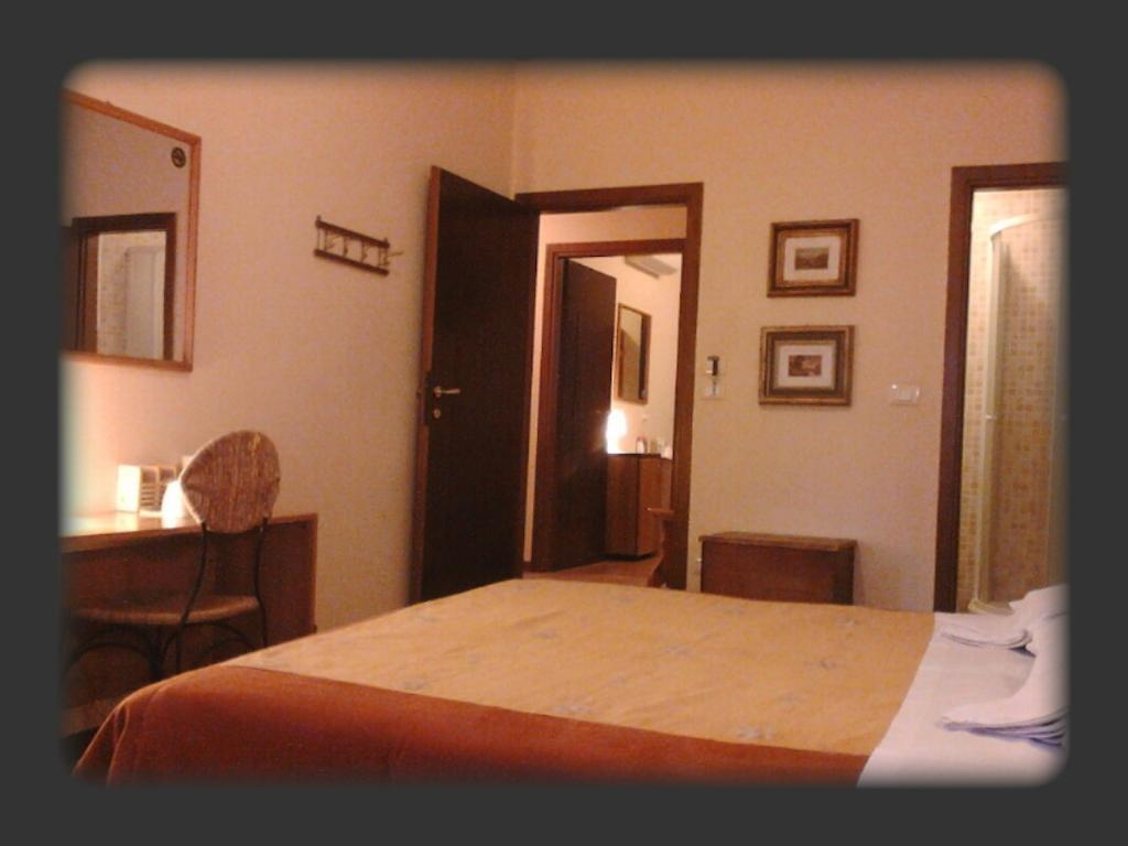 Ca Tron Apartment Next To Rialto Bridge เวนิส ห้อง รูปภาพ